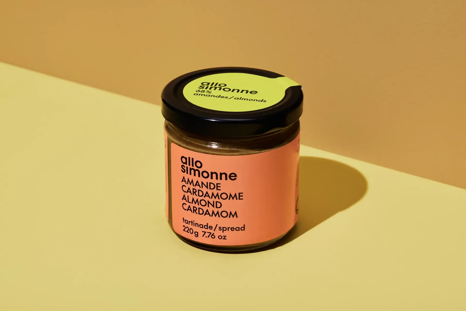 [AST220-07]  Almonds Cardamom - 220 g