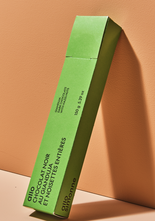 [ASCH01-02] Gianduja & Whole hazelnuts Bar - 150 g